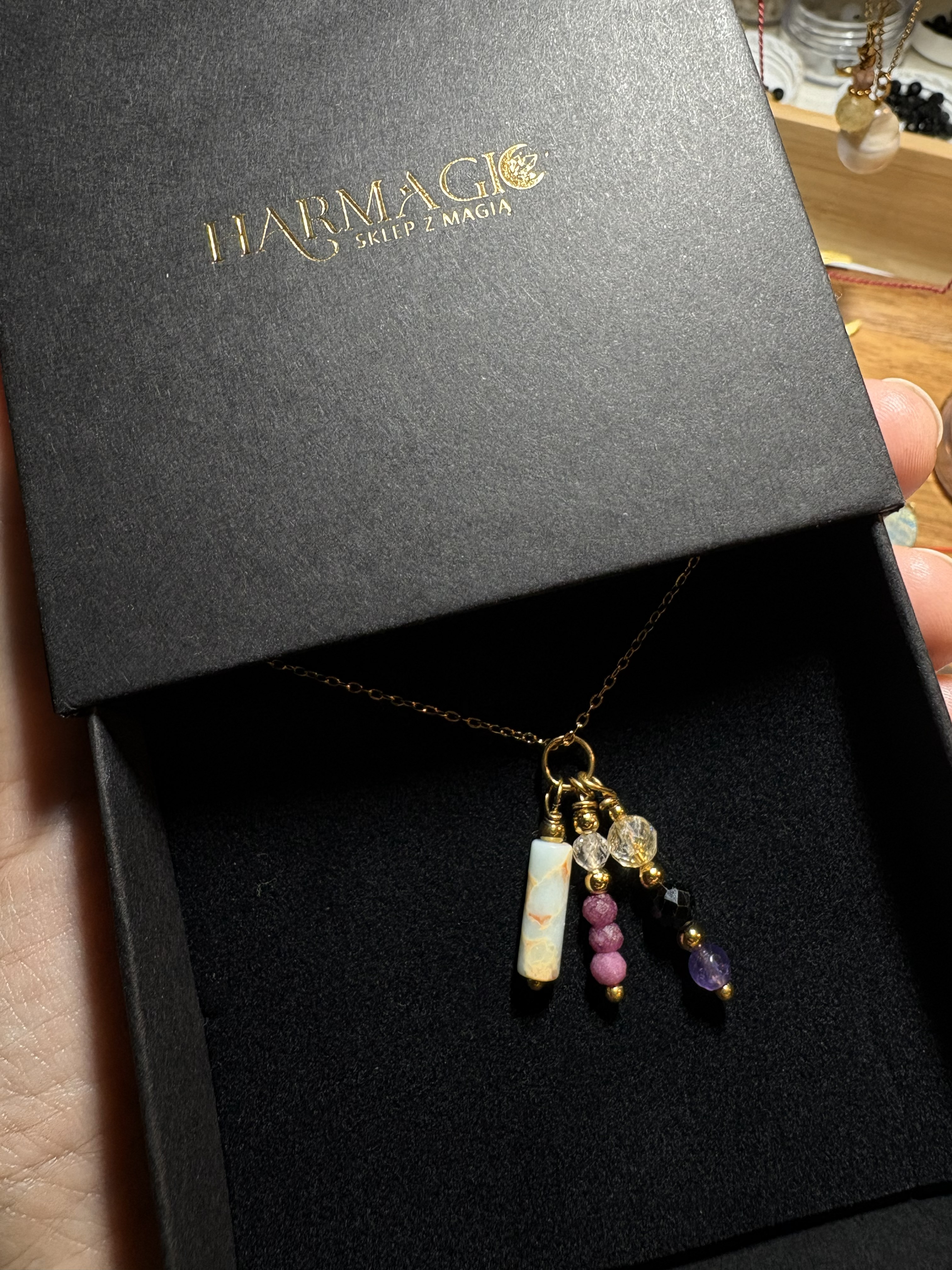 Amulet personalizowany na łańcuszku - obrazek 3