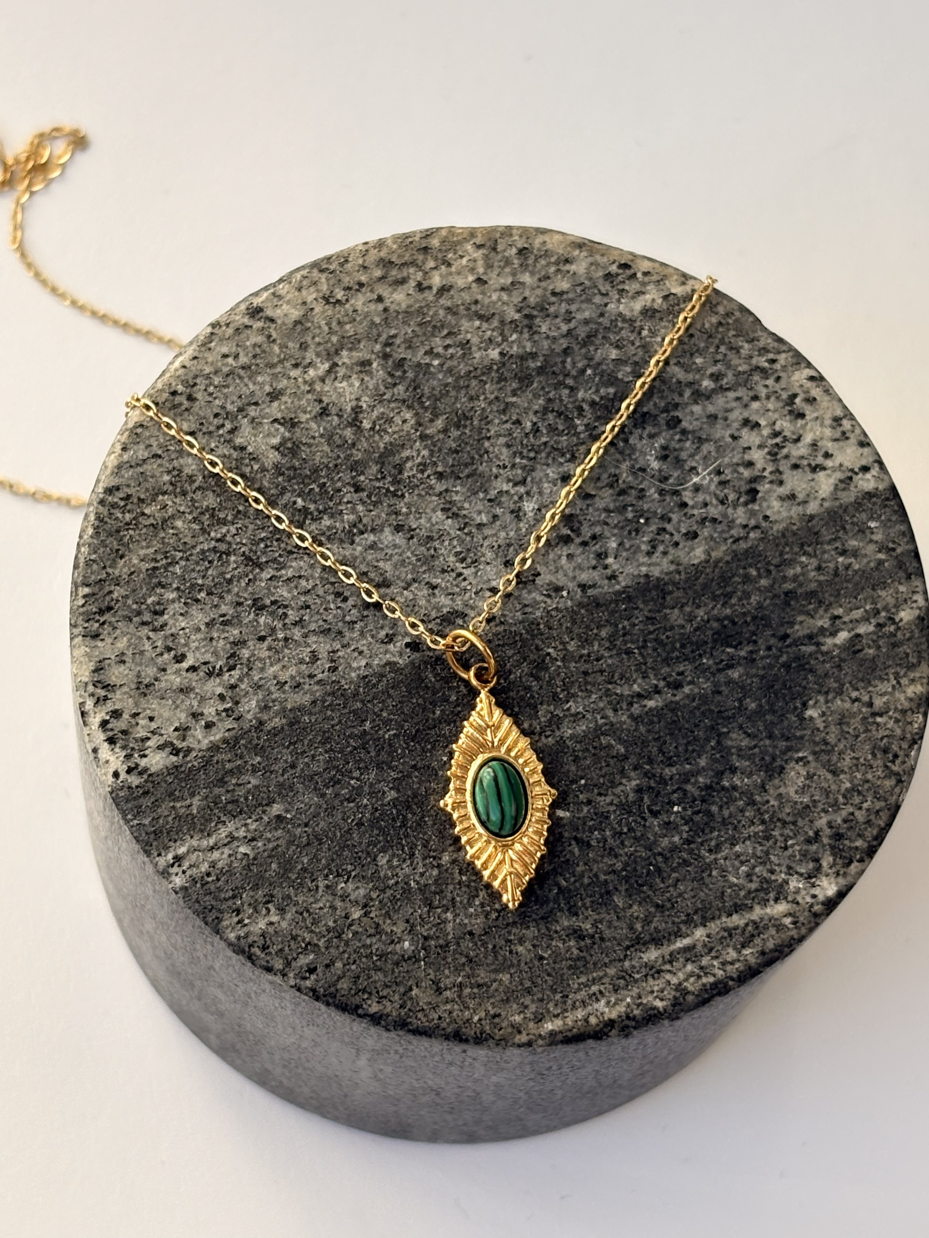 Amulet Malachit (na ochronę) - obrazek 4