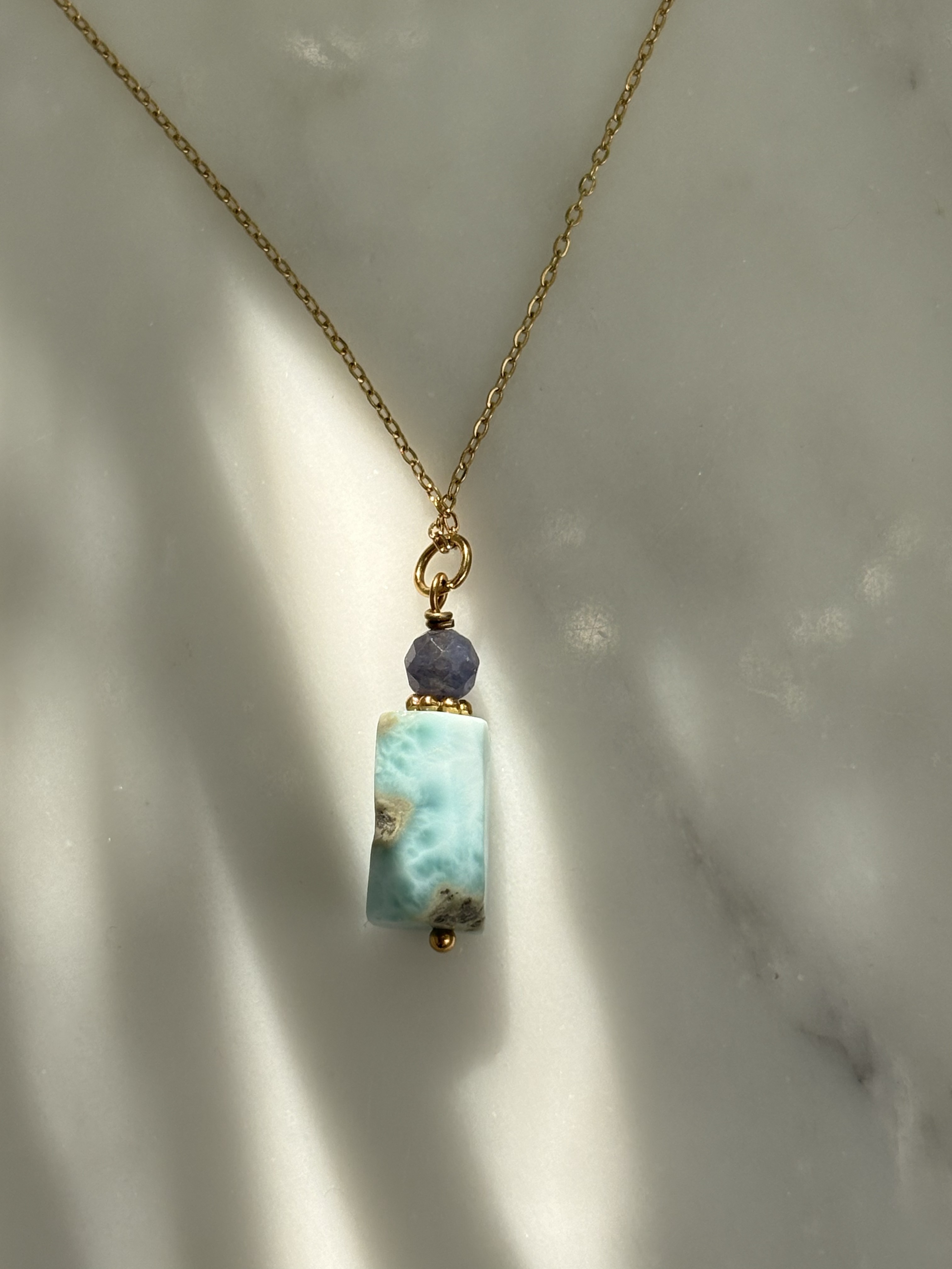 Amulet Larimar Love